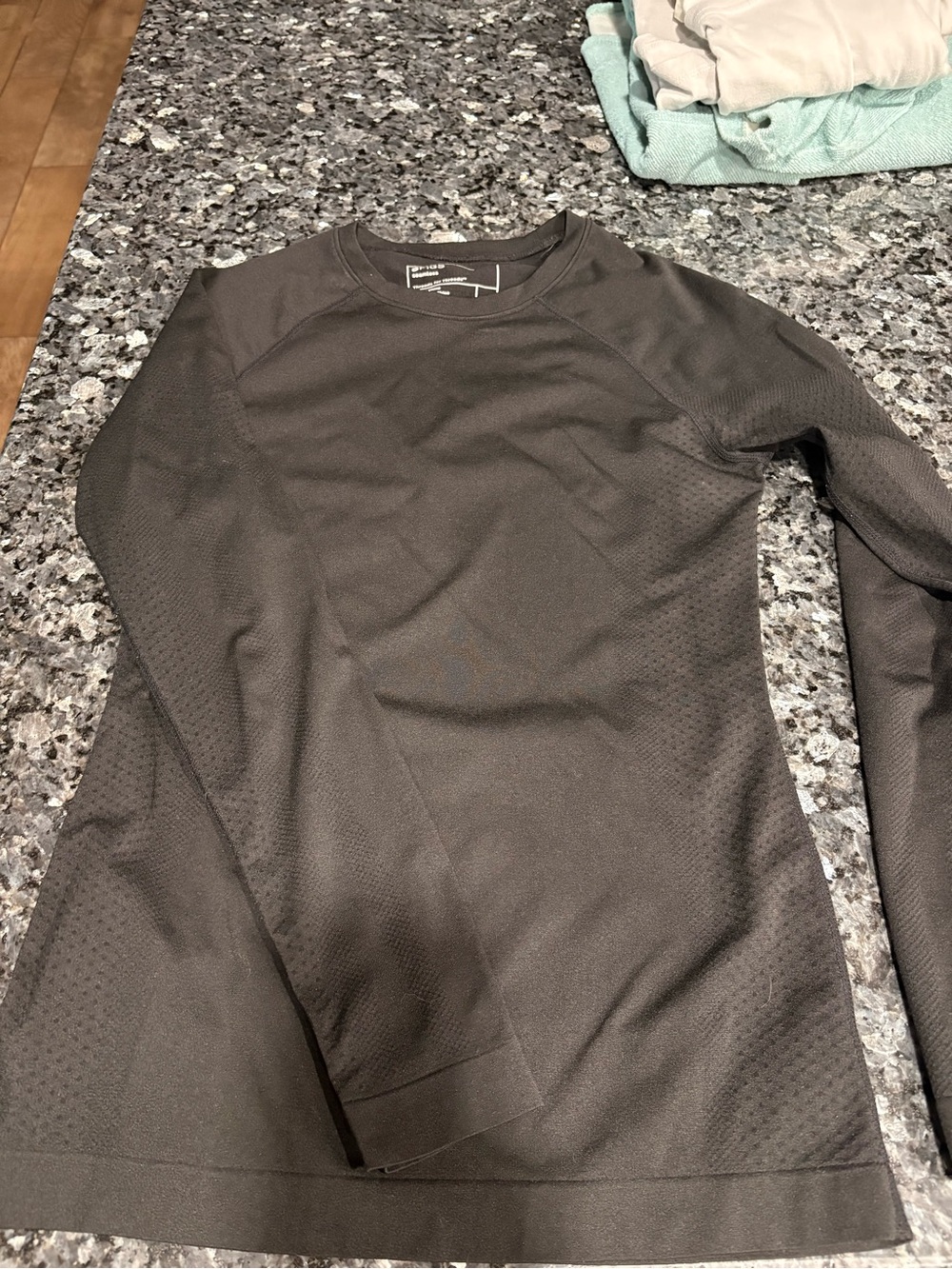 Figs black salta seamless 
Open to offers